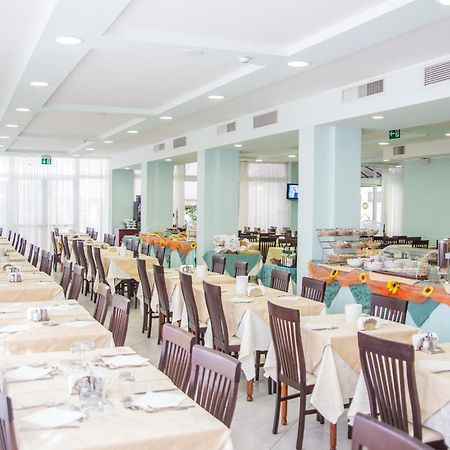 Ciccio Hotel Мизано-Адриатико Экстерьер фото
